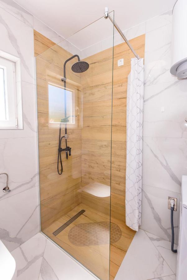Apartments Morska Vila 3 Komarna Kültér fotó